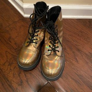 Metallic bronze compact boots